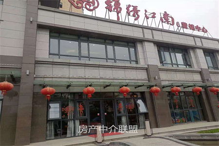 出售泰安海普凤凰城2室2厅1卫90.68平精装修
